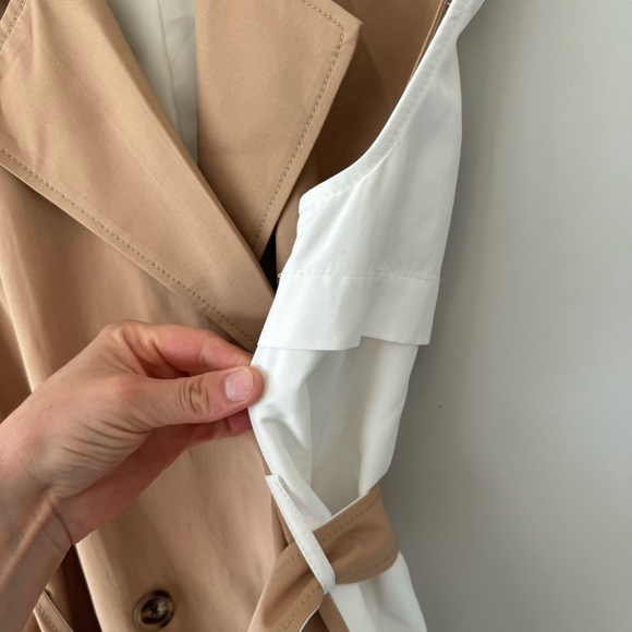 Chic White and Tan Belted long vest - Picture 13 of 13